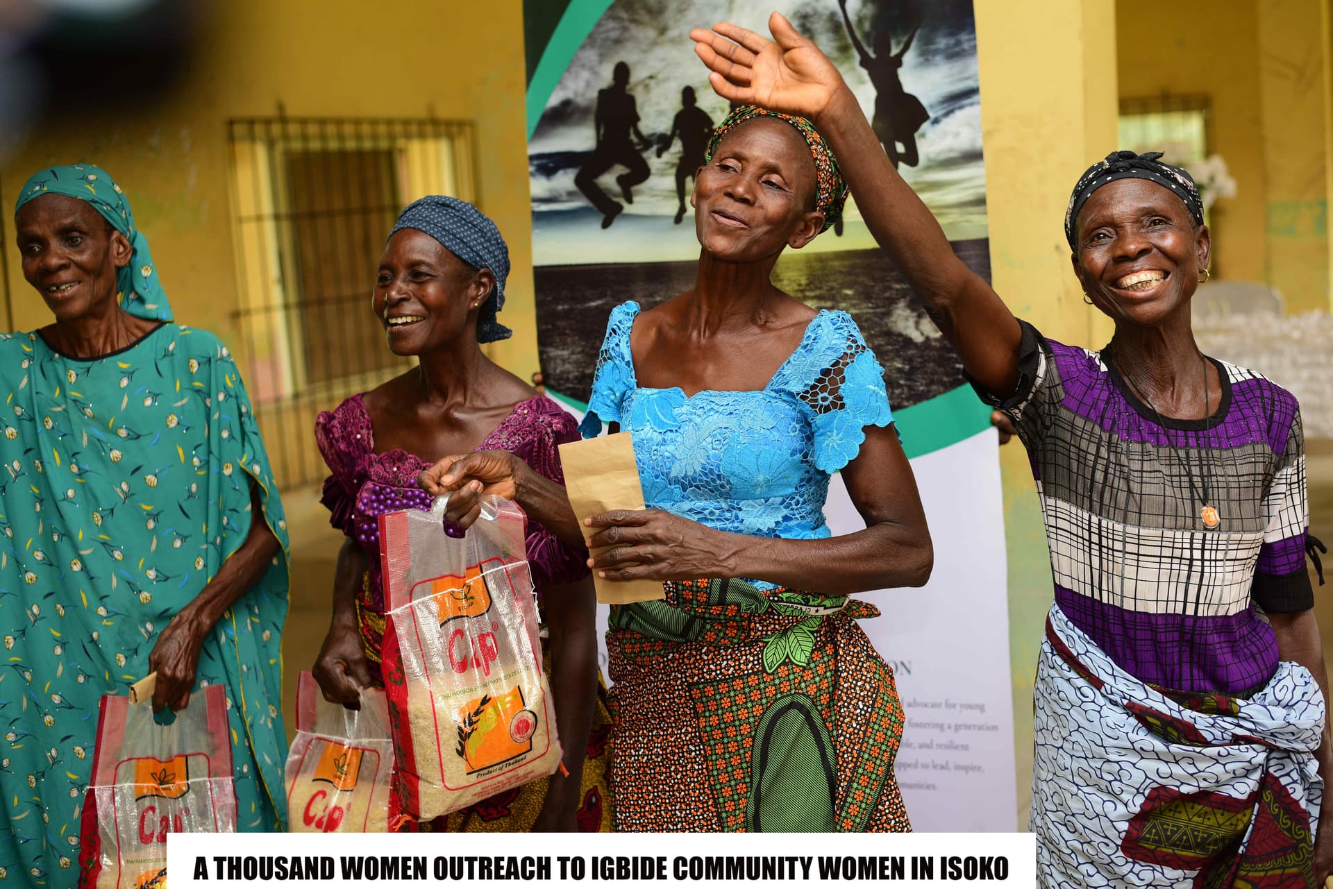 A Thousand Women Christmas food donation